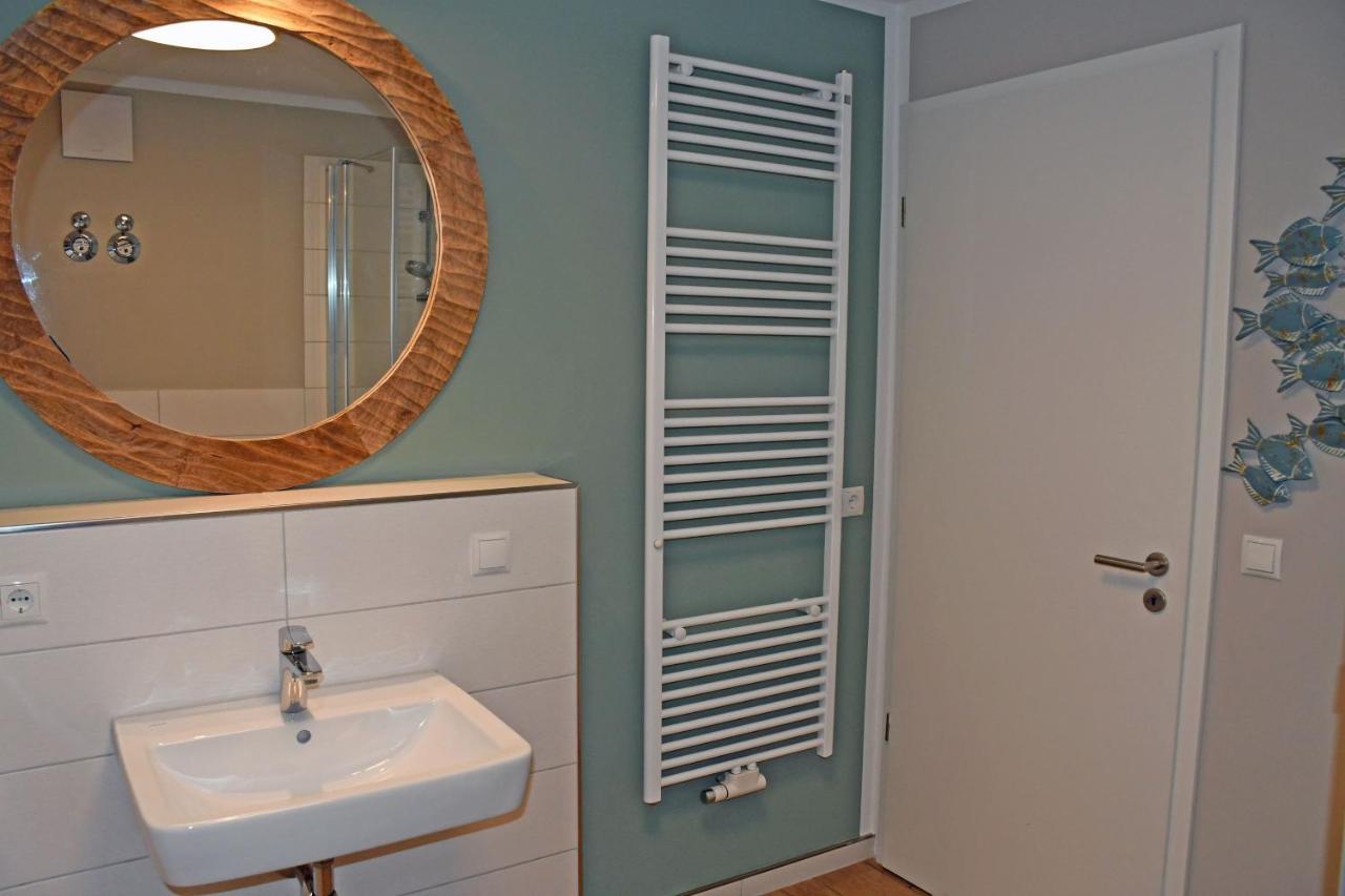 Schoene Ferienwohnungen Mit Kamin Im Ostseebad Sellin Kültér fotó